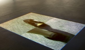 Robert Lasidlas Derr: Walking in my shoes, floor projection, 2012. 
