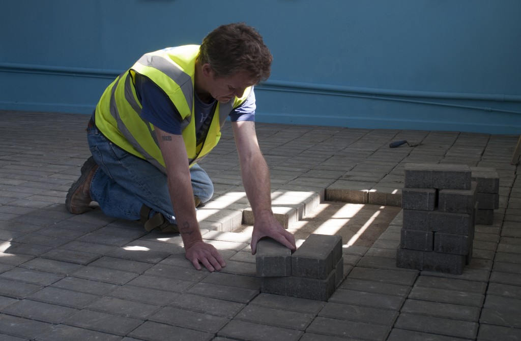 Kerry Guinan, Beneath the Paving Stones, 2014, installation view. Courtesy of the artist.